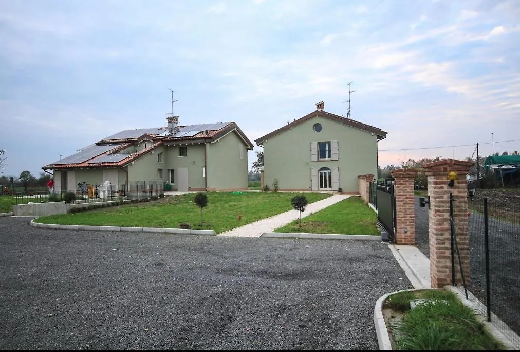 L'Ulma E L'Opi Rb Hotel Guastalla Guest house