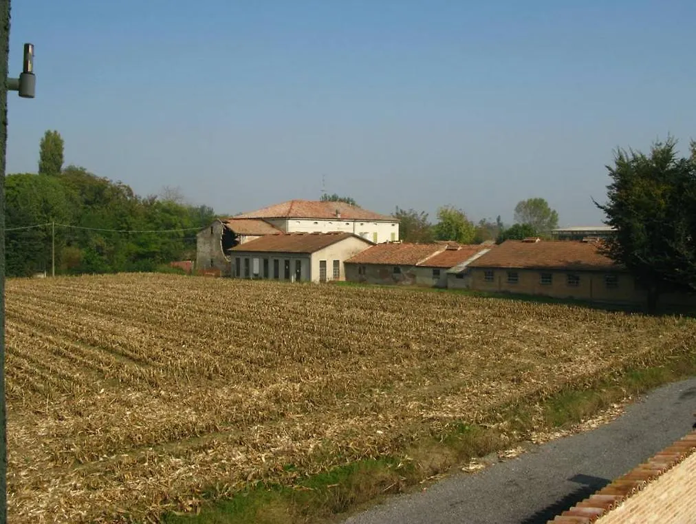 L'Ulma E L'Opi Rb Hotel Guastalla Italy